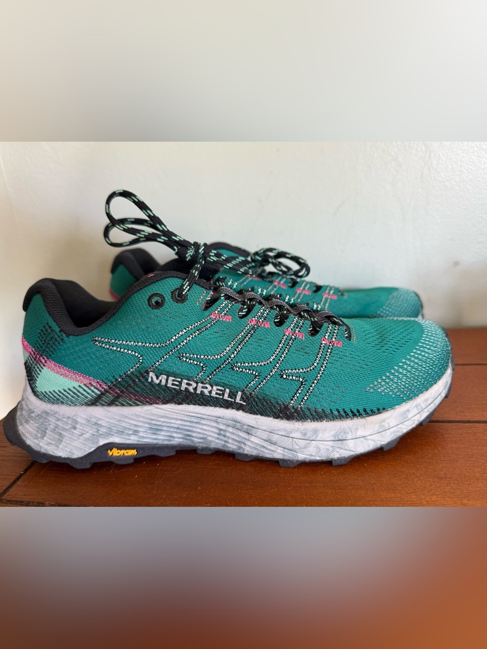 Merrell Teal Blue Moab Flight Float Pro Vibram Outdoor Hiking Shoes Size 9
